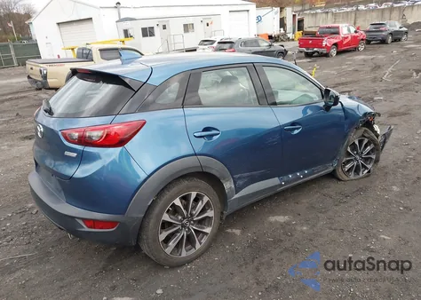 2019 Mazda Cx-3 Touring z USA, uszkodzony, nr VIN JM1DKFC70K0402448
